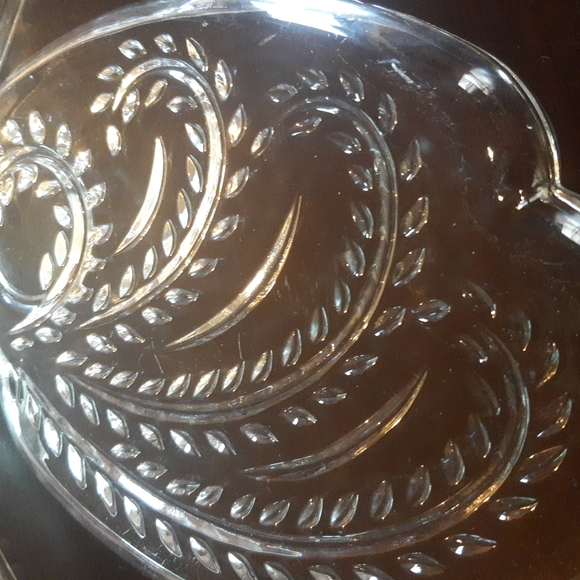 Set of 4 Glass Plates - Picture 6 of 8